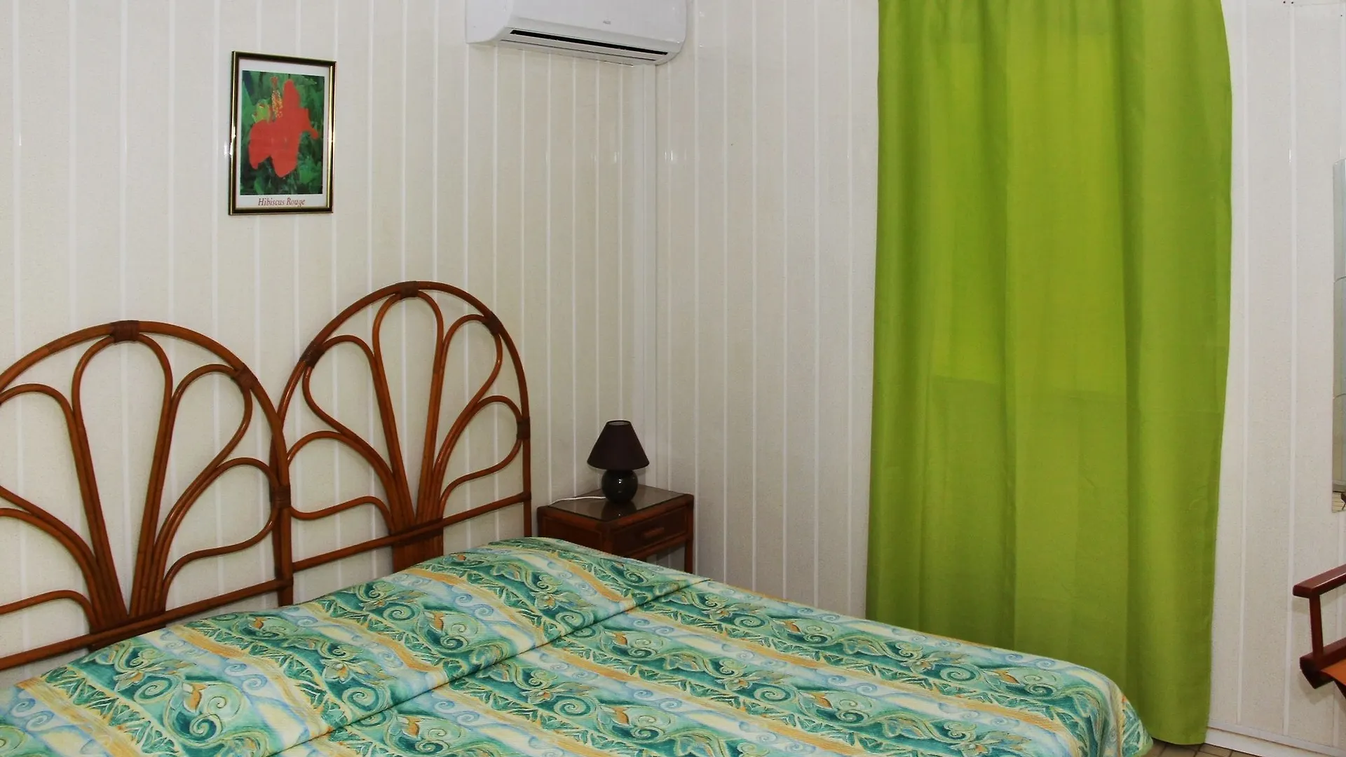 Apartment Enchanting Basse-Terre Bungalow Just 150 Metres From Petite Anse Beach Bouillante