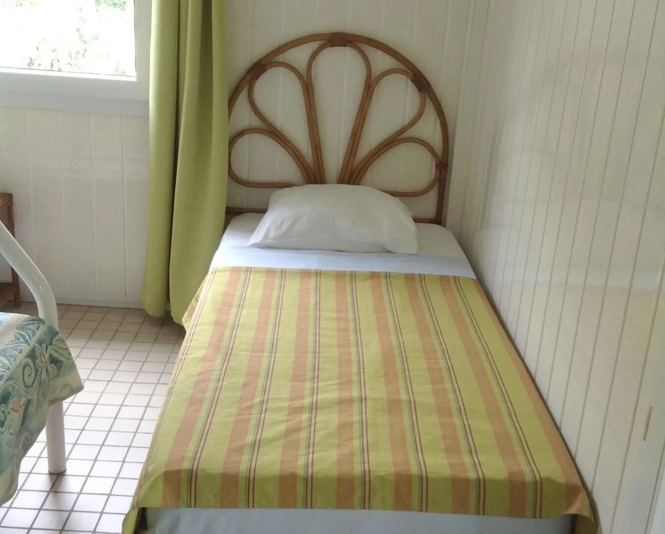Enchanting Basse-Terre Bungalow Just 150 Metres From Petite Anse Beach Bouillante Apartment
